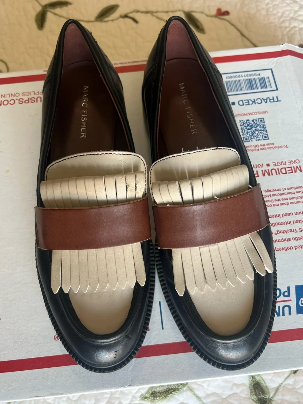 Marc Fisher Women’s Calixy Fringe Slip-on Loafers Size 8M Black Cream Preppy